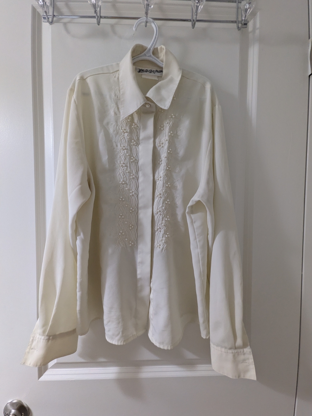 Yves St. Clair Cream Embroidered Button-Down Blouse